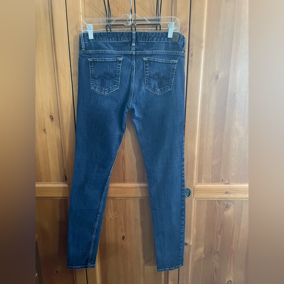 Guess Foxy Skinny Leg Stretch Jean 29 - Picture 2 of 9